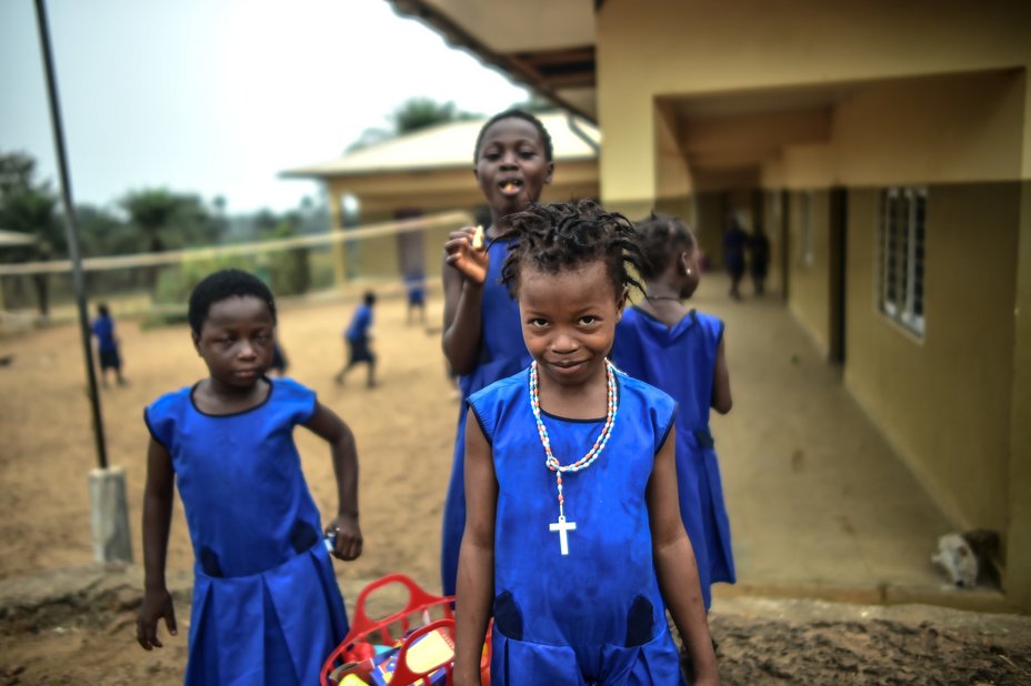 Sierra Leone: Schülerinnen bei Don Bosco